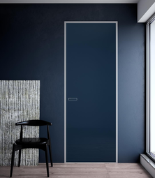 Межкомнатная дверь Дубрава Invisible скрытого монтажа 44 мм с алюминевой серебряной кромкой (на себя), белый грунт